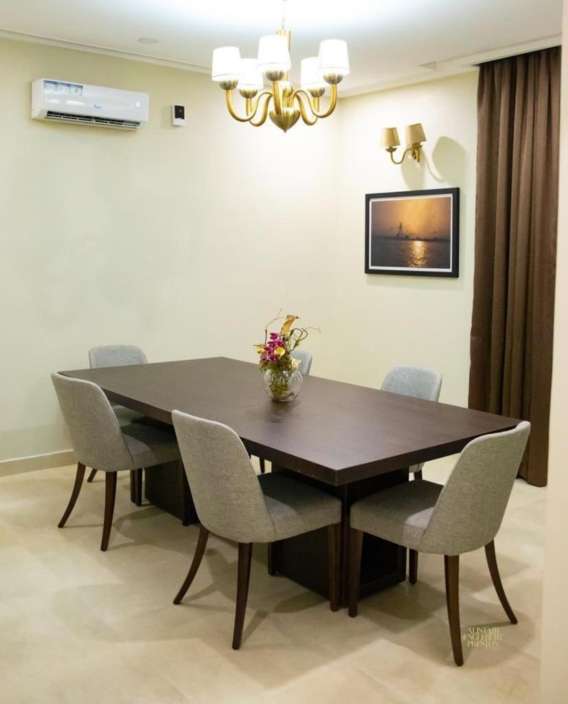Metro Apartments Lagos Exterior photo